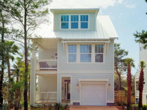 Grande Pointe Home by RedAwning