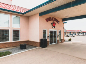 Best Canadian Motor Inn