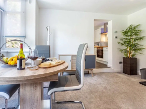 Host Stay Farningham Residence