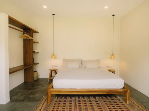 Ananda House