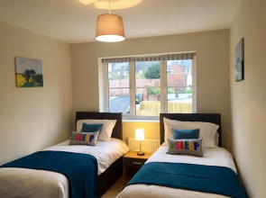 Staynorwich - Farley Hill View