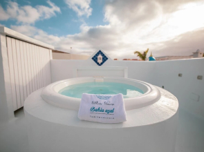 Bahiazul by Villas Veaco