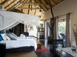 Ezulwini Game Lodges