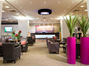 Отель The Q - Quadro City Hotel