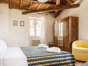 Casa Ezelina Apartments