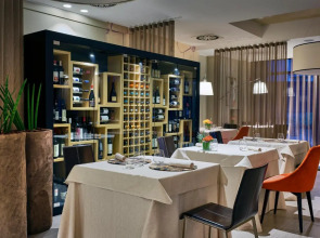 Winter Garden Hotel - Bergamo Airport