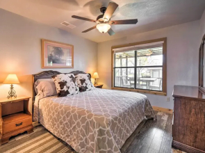 'the Barn' Texas Wine Country Vacation Rental