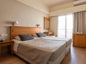 City Plus Rhodes Hotel
