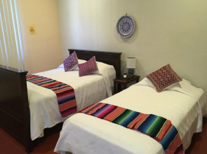 Casa Paloma Blanca Hostel