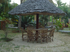 Dudu Villas N Backpackers