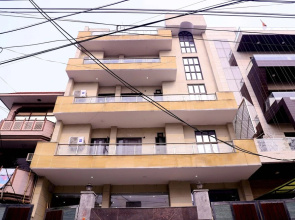 Lyf Corporate Suites - Noida Sector 19