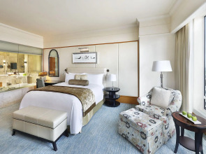 Отель The Ritz-Carlton, Dubai International Financial Centre