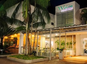 Waira Suites Hotel