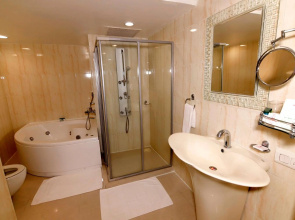 The White Hotel Katra, A Member Of Radisson Individuals