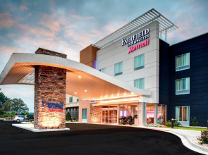 Fairfield Inn & Suites by Marriott Douglas