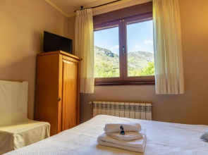 Hotel Peña Pandos