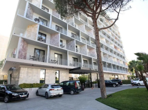 Durres Bay Hotel