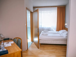 Aqua Therm Hotel