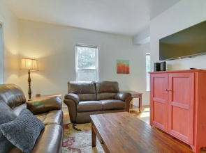 7 Mi to Cranmore Ski Resort! Family Escape w/ Yard
