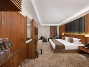 E hotel