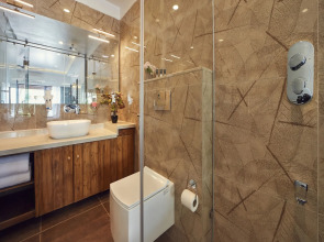 Sea Queen Beach Resort and Spa