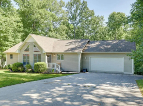 Smith Mountain Lake Home w/ Private Hot Tub & Dock