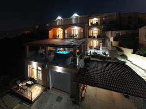 Apartments Lucia Senj