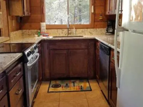 Flat Top 4 2 Br home by RedAwning