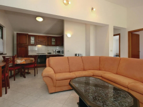 Awesome Home in Porec With Wifi and 2 Bedrooms