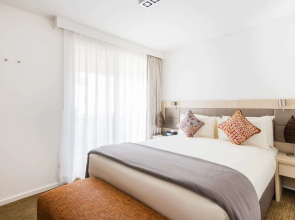 Emu Walk Apartments