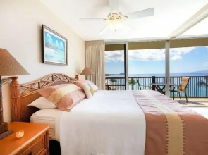 Mana Kai Maui Resort, #812a 1 Bedroom Condo by RedAwning