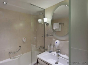 Badischer Hof Baden-Baden - Leonardo Limited Edition