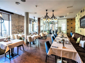 Отель Wellton Centrum Hotel & Spa