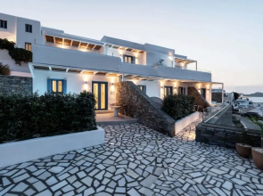 Aura Suites Paros