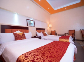 Falcon Heights Hotel