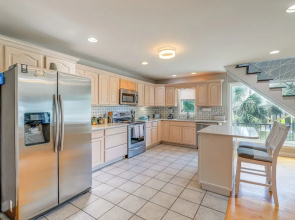 New Bern Home w/ Water View ~ 6 Mi to Downtown!