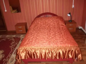 Gostinitsa v gorode Kirillov