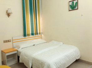 Yueqingnian Apartment