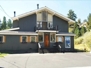 Silver Pines Chalet