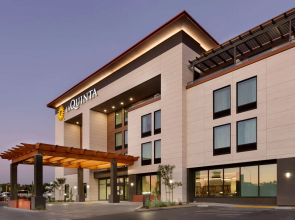 La Quinta Inn & Suites Santa Rosa Sonoma