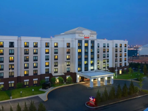 SpringHill Suites by Marriott Newark Liberty International