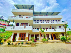 sri lak residence