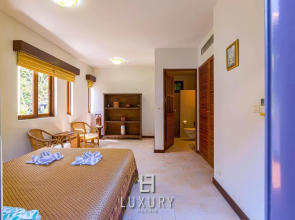 Bali Style Mansion in Great Location WL2