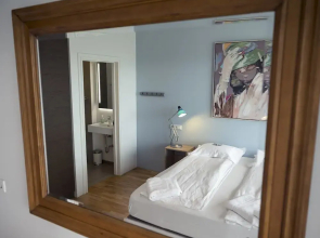 Luxury Apartment With a View of the Harbour