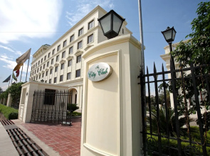 City Club Phase III