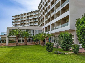 Evia Riviera Resort