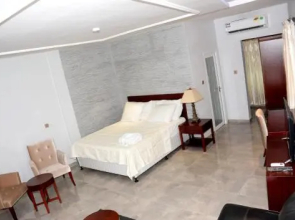 Hotel Ambassadors Annexe