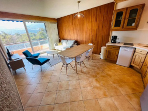 Appartement rénové à 200m de la plage + garage