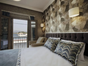 Capa Butik Otel