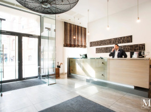 Atrium Fashion Hotel